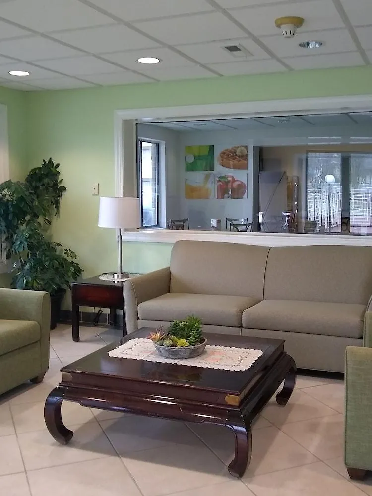 Quality Inn Little Creek Virginia Beach