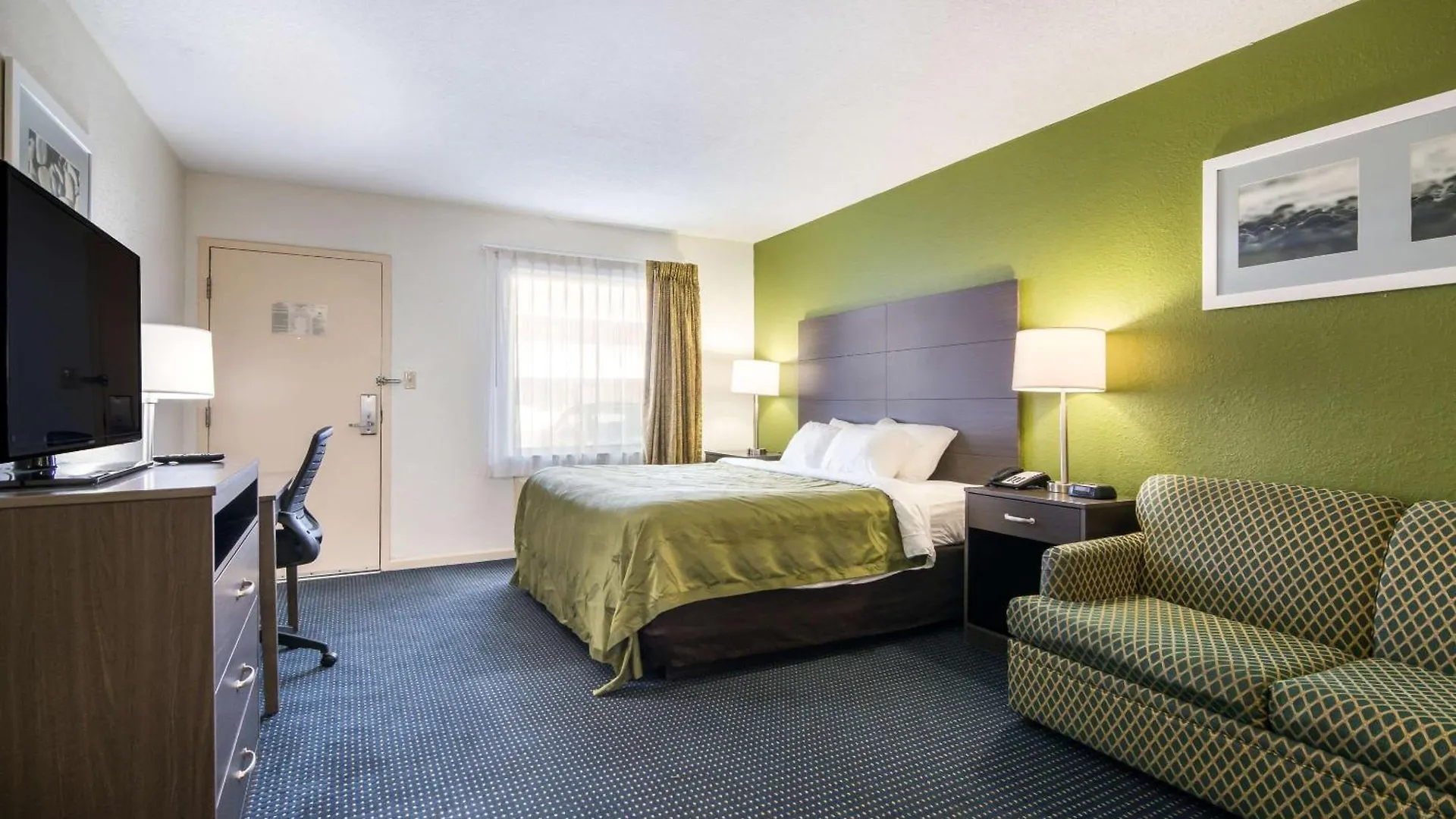 Quality Inn Little Creek Virginia Beach