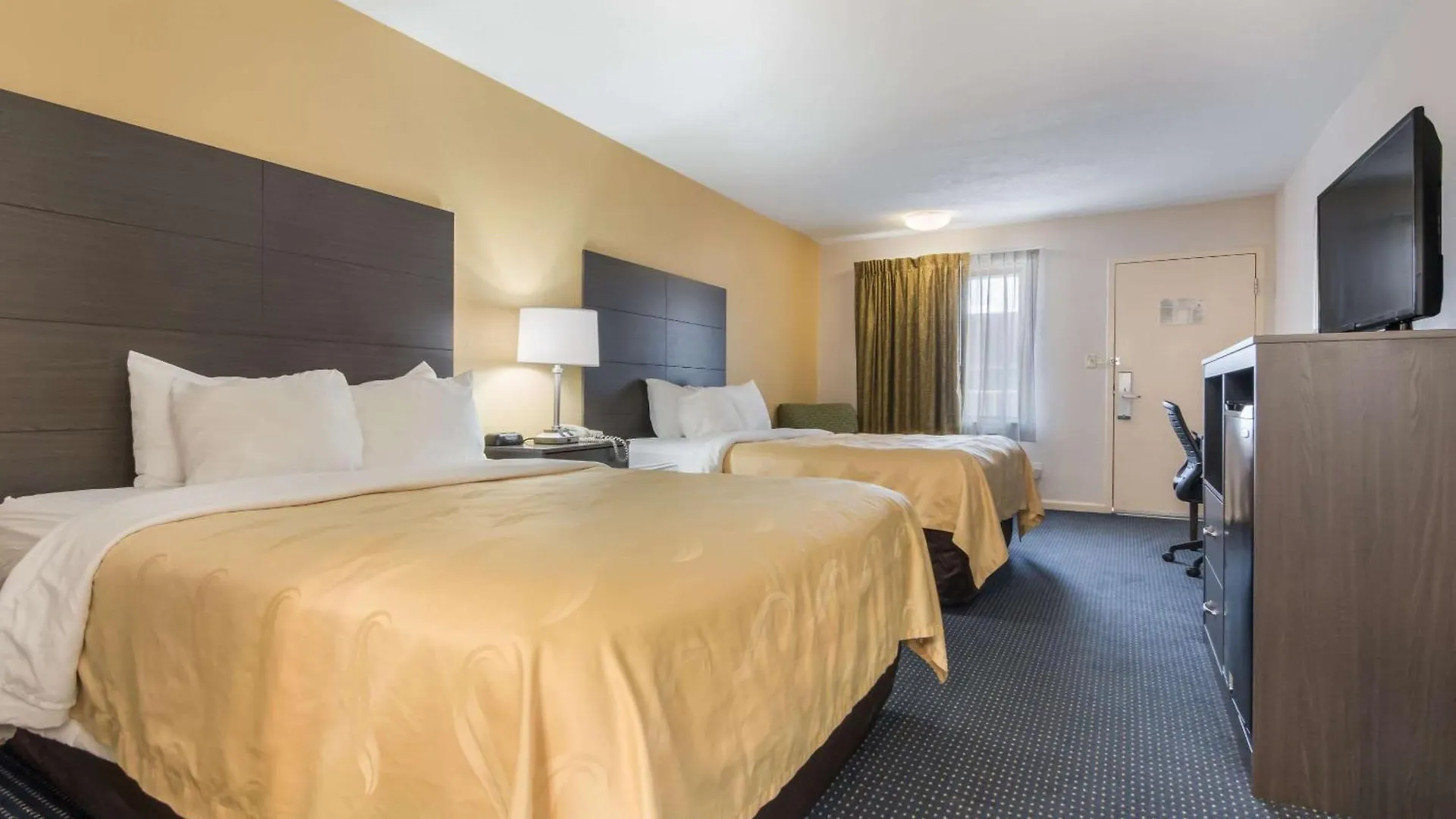 Quality Inn Little Creek Virginia Beach